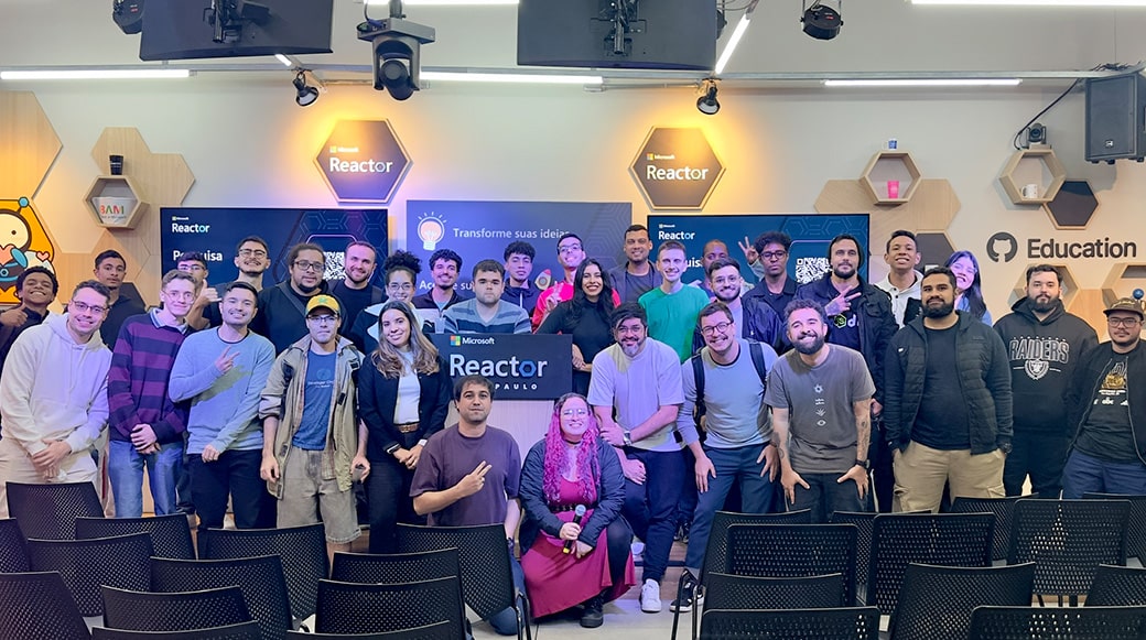 🐢 NodeBR • 🐝 Microsoft Reactor • 🐜 Awesome You